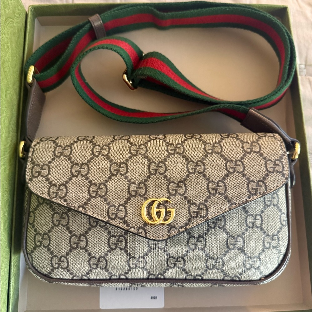 Gucci Beige and Brown Crossbody Bag with Green and Red Strap
